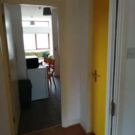 2 Bedroom, 2 Bathroom Apartmán